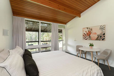 Mount Lofty Golf Course - ACT Tourism 0