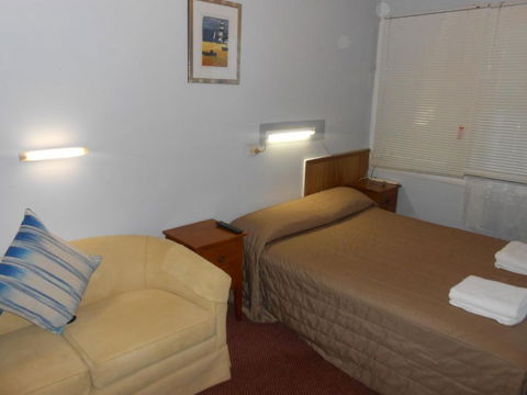 Mount View Motel - ACT Tourism 0