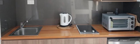 Mt Lyll (Back Cabin)@Lettes Bay - ACT Tourism 2