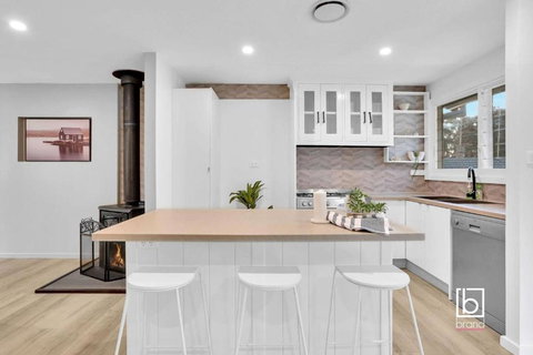 Natuna Lakeside Retreat - ACT Tourism 2