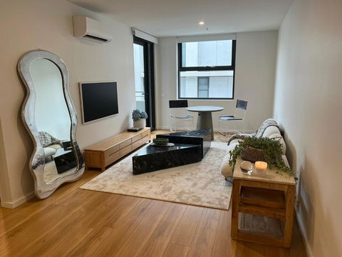 NEW BOUTIQUE 1bd Apt - ACT Tourism 0