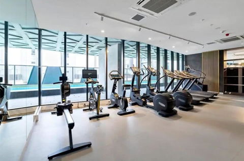 NEW Skyline View Luxury Apt Homey Heart Of ADL - ACT Tourism 2