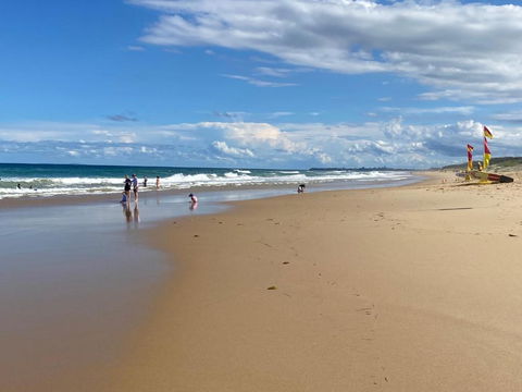 NEW Upmarket OCEAN 3Bed 2Bath Unit - 250m 2 BUDDINA BEACH! - ACT Tourism 1