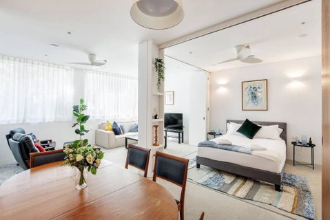 New York Warehouse Style In A Modern Passive House - ACT Tourism 1