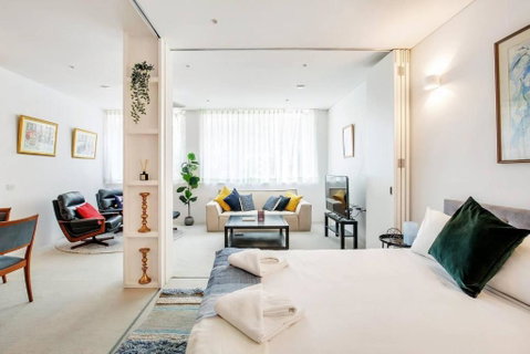 New York Warehouse Style In A Modern Passive House - ACT Tourism 2
