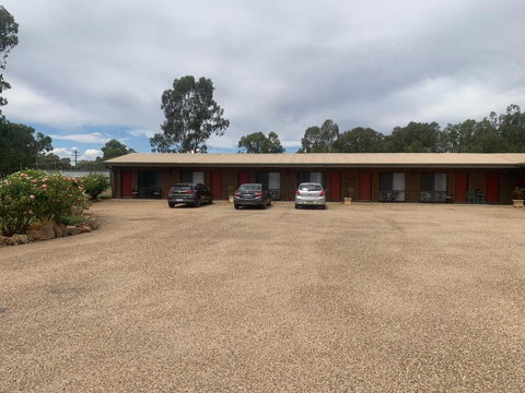 Newell Motor Inn Narrandera - ACT Tourism 3