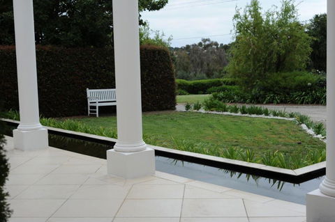 Norwood House Motel & Receptions - ACT Tourism 1