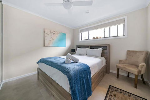 Oak Retreat Bliss By The Beach - ACT Tourism 3