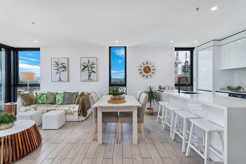 OPUS Apartment - Beach At Your Doorstep Short Walk To Light Rail - ACT Tourism 3