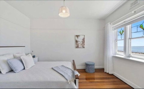 Ocean Views & City Convenience Perfect Getaway - ACT Tourism 3