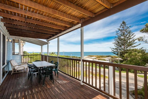Ocean Vista Large Modern Home With Ocean Views - ACT Tourism 2