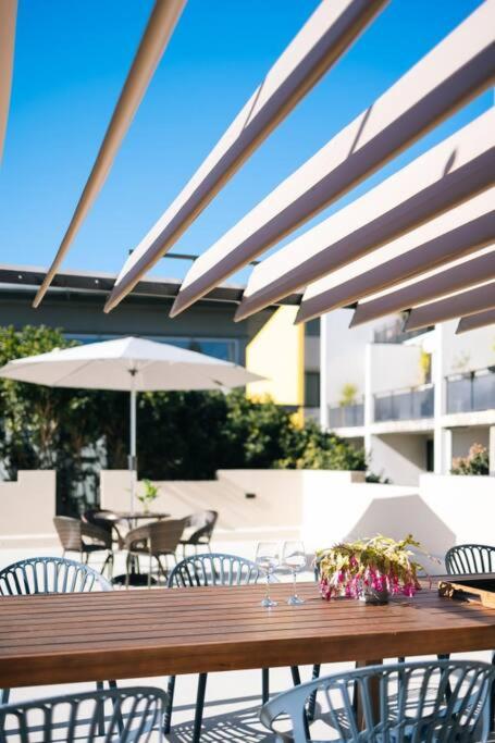 OnceUp A BlueMoon Terrace Nr CBD - ACT Tourism 2