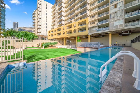 Oxygen Apartments - ACT Tourism 0