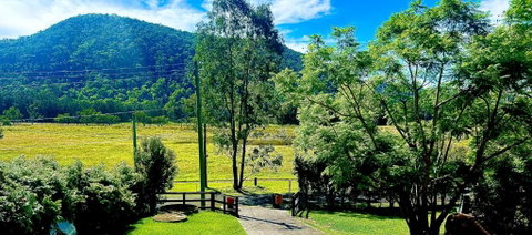 Paisanas Wisemans Ferry - ACT Tourism 2