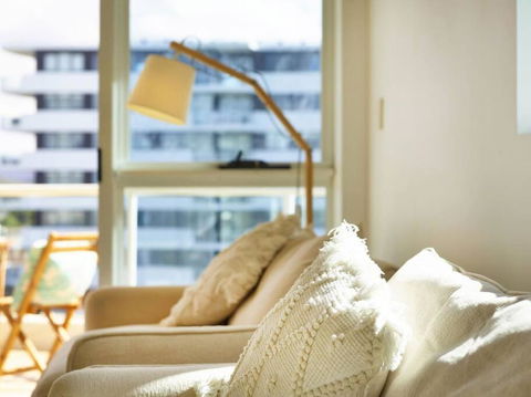 Palm Beach Renovated 1 Bedroom - ACT Tourism 3