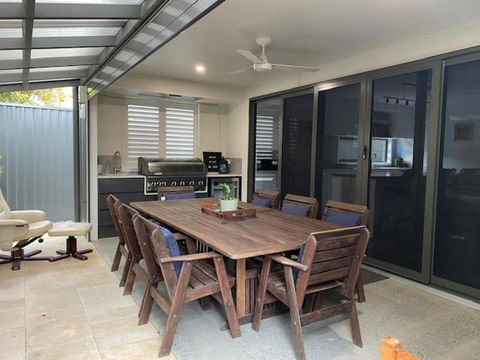 Palm Beach The Best Trending Place On The Coast - ACT Tourism 0