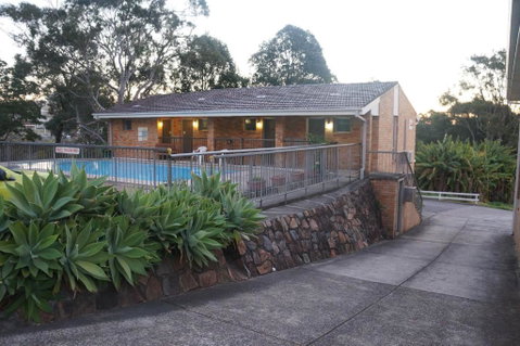 Panorama Motor Inn - ACT Tourism 1