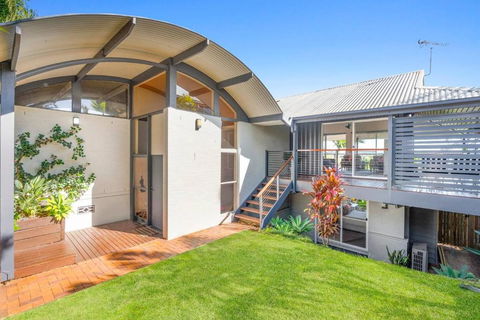 Paradise Palms - Resort Retreat With Panoramic Views - ACT Tourism 2