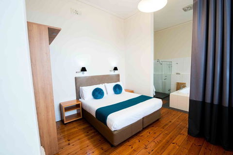 Park Hotel - ACT Tourism 3