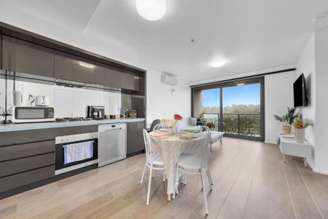 Parkview Apartment In Parkville - ACT Tourism 3