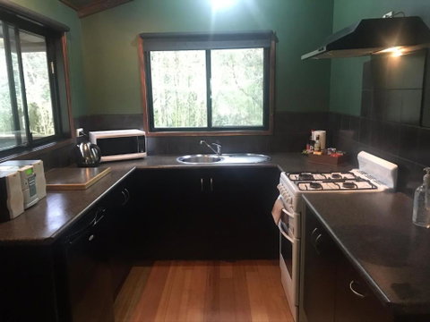 Parkwood Cottage - ACT Tourism 0
