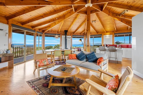 Peace & Plenty - ACT Tourism 3