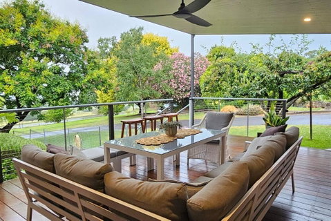 Perfect Country Home - ACT Tourism 0