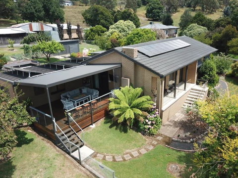 Perfect Country Home - ACT Tourism 2