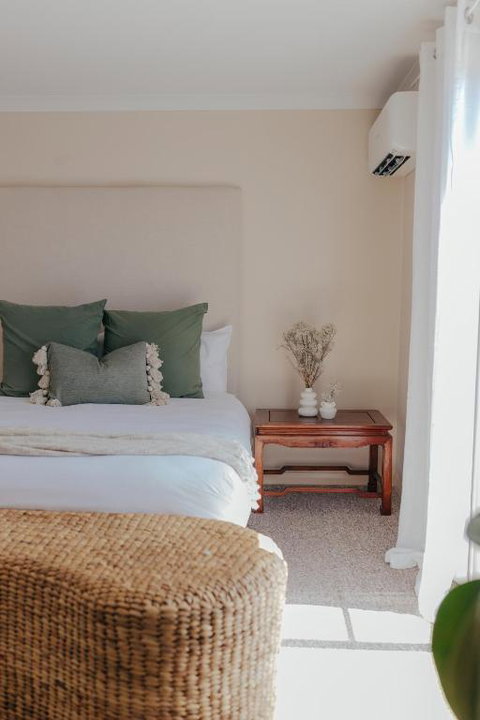 Pet Friendly Townhouse - ACT Tourism 2