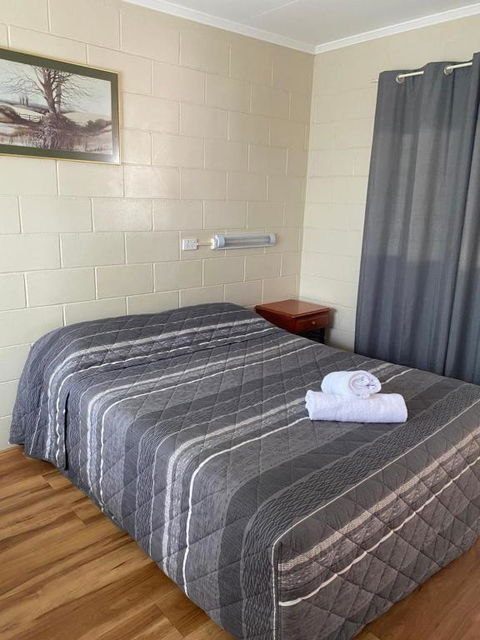 Plantation Park Motor Inn - ACT Tourism 2