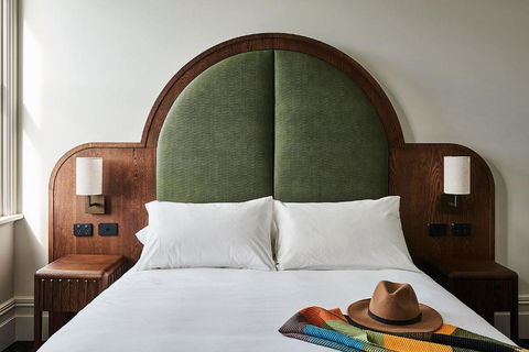 Portarlington Grand Hotel - ACT Tourism 0
