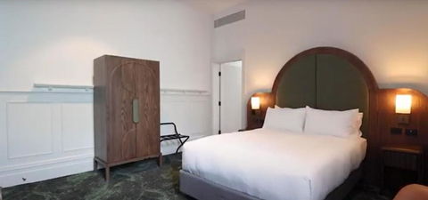 Portarlington Grand Hotel - ACT Tourism 1
