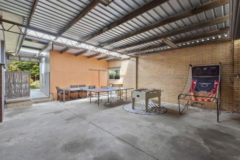 Portside Rest - ACT Tourism 1