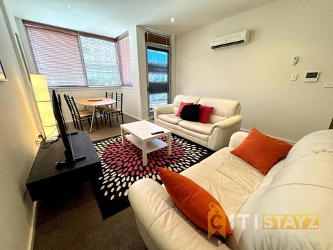 Pretty Penthouse - Close To ANU - ACT Tourism 1