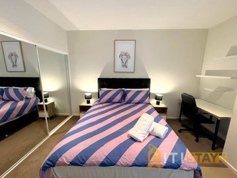 Pretty Penthouse - Close To ANU - ACT Tourism 3