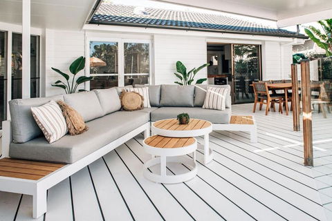 Prime Location With Pool - Walk To Coolum Beach - ACT Tourism 2