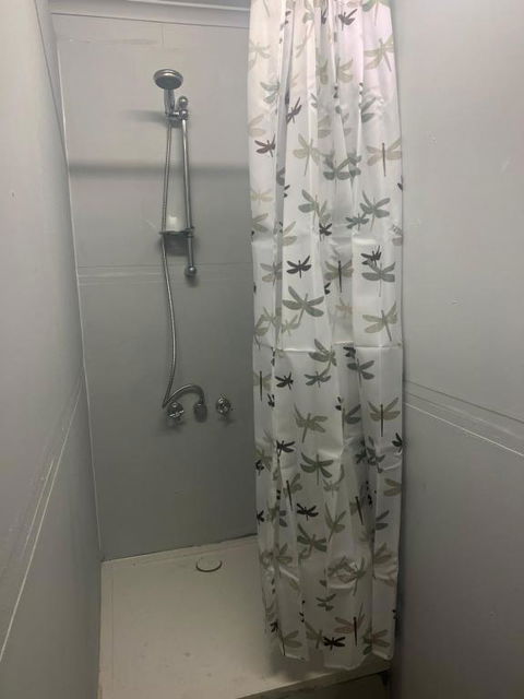 Q Lux Inn Emerald - ACT Tourism 3