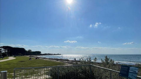 Quaint Hideaway - ACT Tourism 1