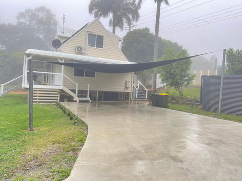 Quiet, Cozy And Calm 3 Bedroom House. - ACT Tourism 3