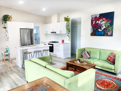 Quiet Private Nimbin Townhouse - ACT Tourism 0