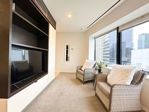 QV Central Oasis Contemporary City Getaway - ACT Tourism 3