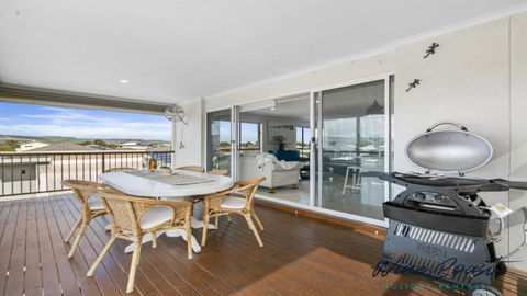 R & R Aldinga Beach By Wine Coast Holidays - ACT Tourism 3