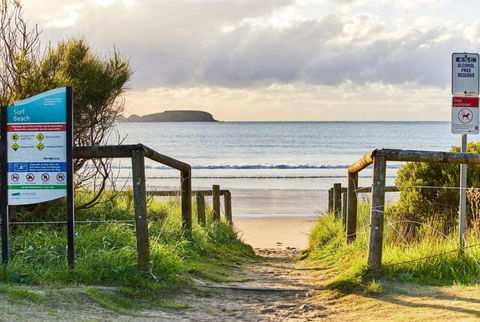 Rare Broulee Beachfront House - ACT Tourism 0