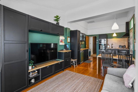 Rawsons Shack Beachfront Unit Suits Single Or Couple - ACT Tourism 3