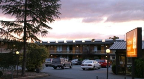 Red Cedars Motel - ACT Tourism 3