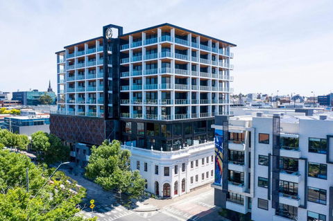 R Hotel Geelong - ACT Tourism 0