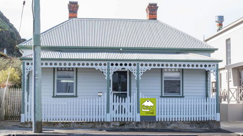 Aston On Alexander - Boutique Accommodation - ACT Tourism 0