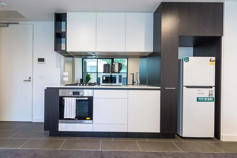 Astrina Deluxe 1 Bedroom - ACT Tourism 2