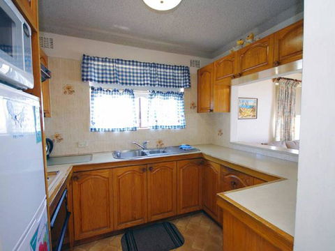 Avilla Court 2 - ACT Tourism 1
