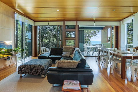 Award-winning Luxury, Noosa Heads - ACT Tourism 2